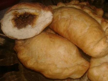 sep-12-kue-panada-isi-ikan