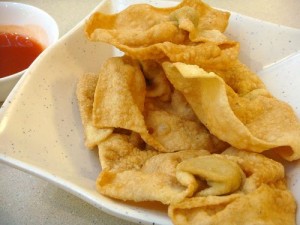 Cara-Membuat-Keripik-Pangsit-Goreng-Enak-dan-Renyah